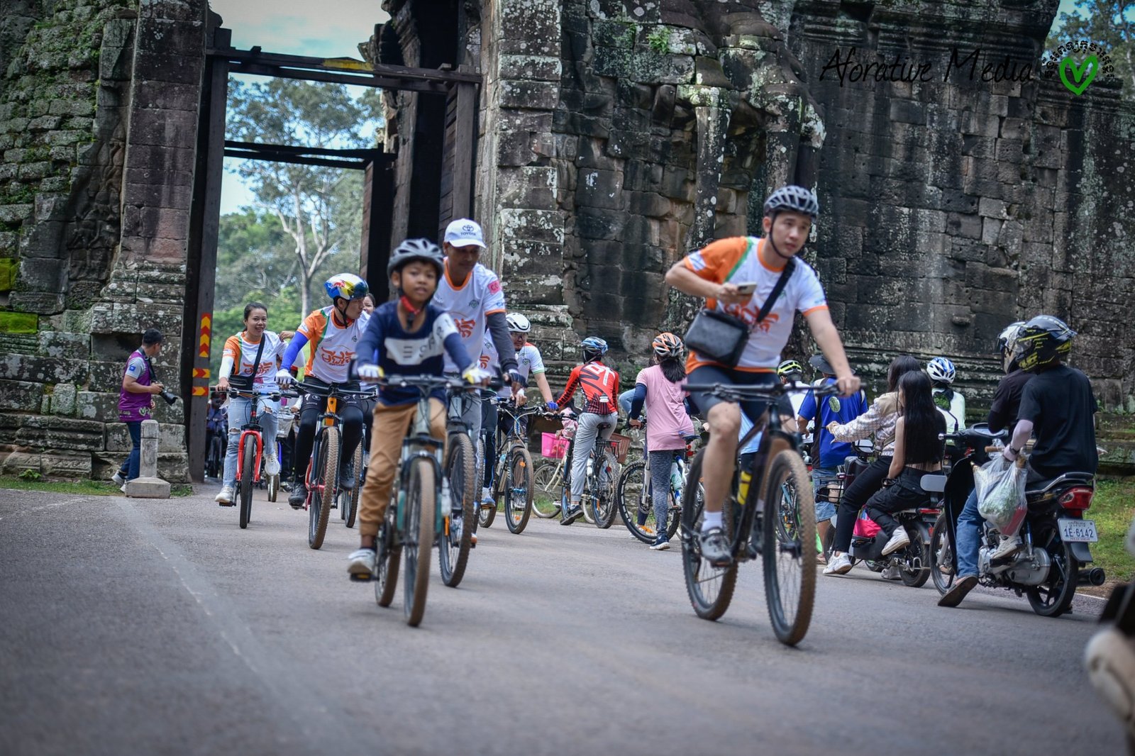 Siem Reap Adventure On Bike and Camping 6 Days
